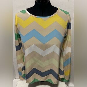 Yetts Women’s Zig Zag Multicolor Lightweight Tunic